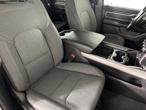 Used 2022 RAM 1500 Big Horn AWD/4WD image 30