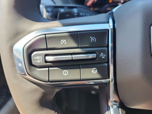 New 2026 GMC Yukon Elevation AWD/4WD image 21