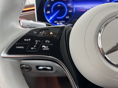 Used 2023 Mercedes-Benz EQS 450+ 4MATIC Sedan image 19