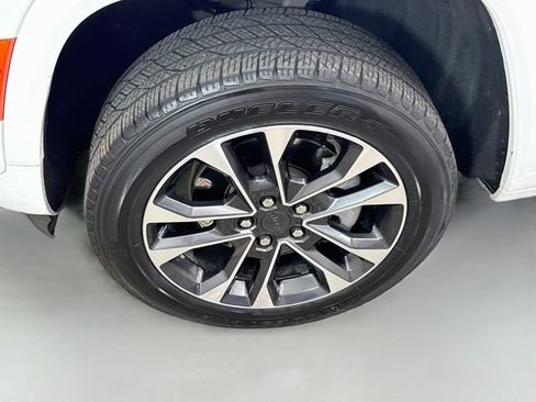 Used 2021 Jeep Grand Cherokee L Overland w/ Advanced Protech Group III AWD/4WD image 34
