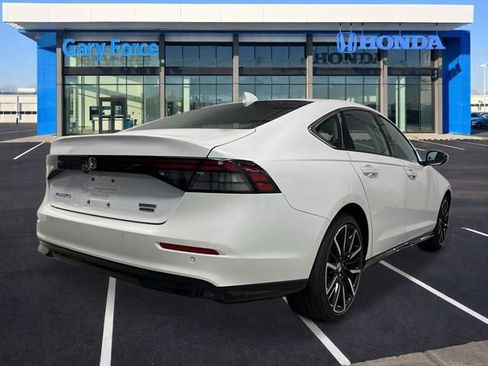 New 2026 Honda Accord Touring image 5