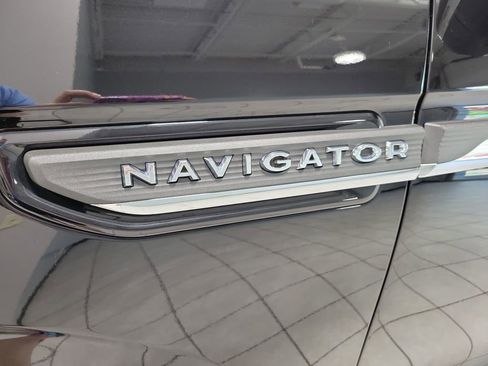 Used 2024 Lincoln Navigator L Reserve AWD/4WD image 49