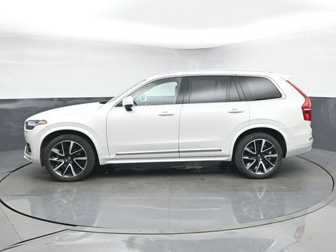 Used 2023 Volvo XC90 B5 Plus w/ Protection Package Premier image 6