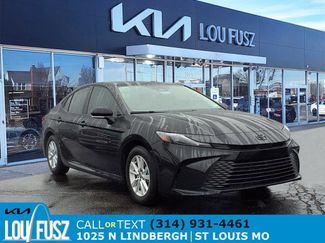 Used 2025 Toyota Camry LE video 1