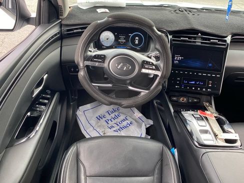 Used 2022 Hyundai Tucson Limited w/ Cargo Package FWD image 10