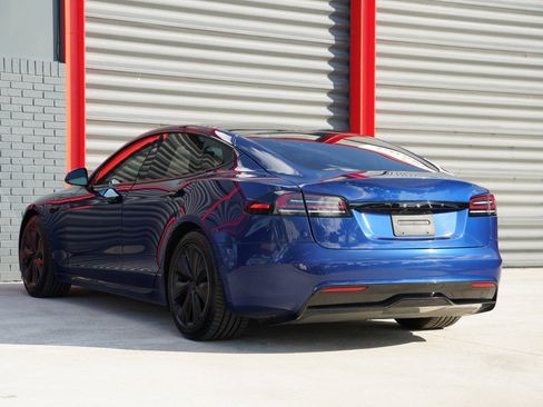 Used 2023 Tesla Model S Standard Range image 7