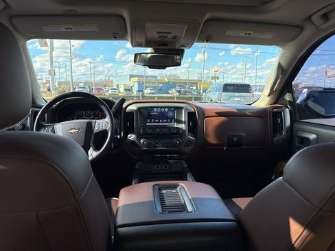 Used 2016 Chevrolet Silverado 1500 High Country w/ High Country Premium Package image 16