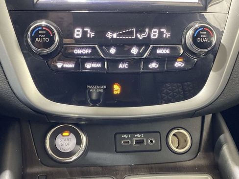 Used 2023 Nissan Murano Platinum w/ Cargo Package image 17