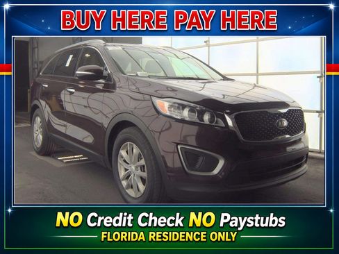 Used 2018 Kia Sorento FWD image 1