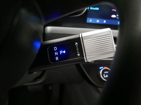 Used 2025 Hyundai Sonata SEL FWD image 24