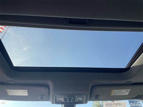 Used 2019 GMC Sierra 1500 SLT w/ SLT Premium Plus Package image 21