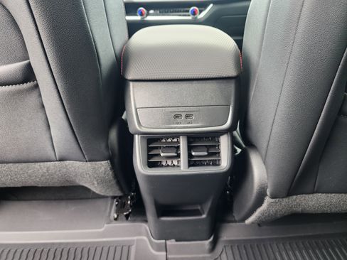 New 2026 Chevrolet Equinox RS image 18