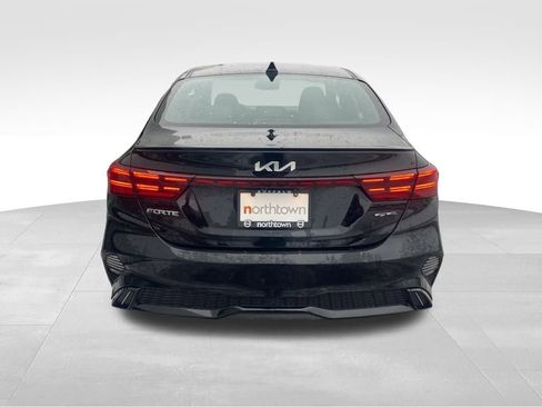 Used 2023 Kia Forte GT-Line w/ GT-Line Technology Package image 5