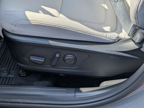 Used 2026 Hyundai Tucson SEL FWD image 18