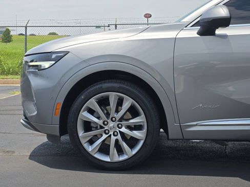 Used 2023 Buick Envision Avenir FWD image 8