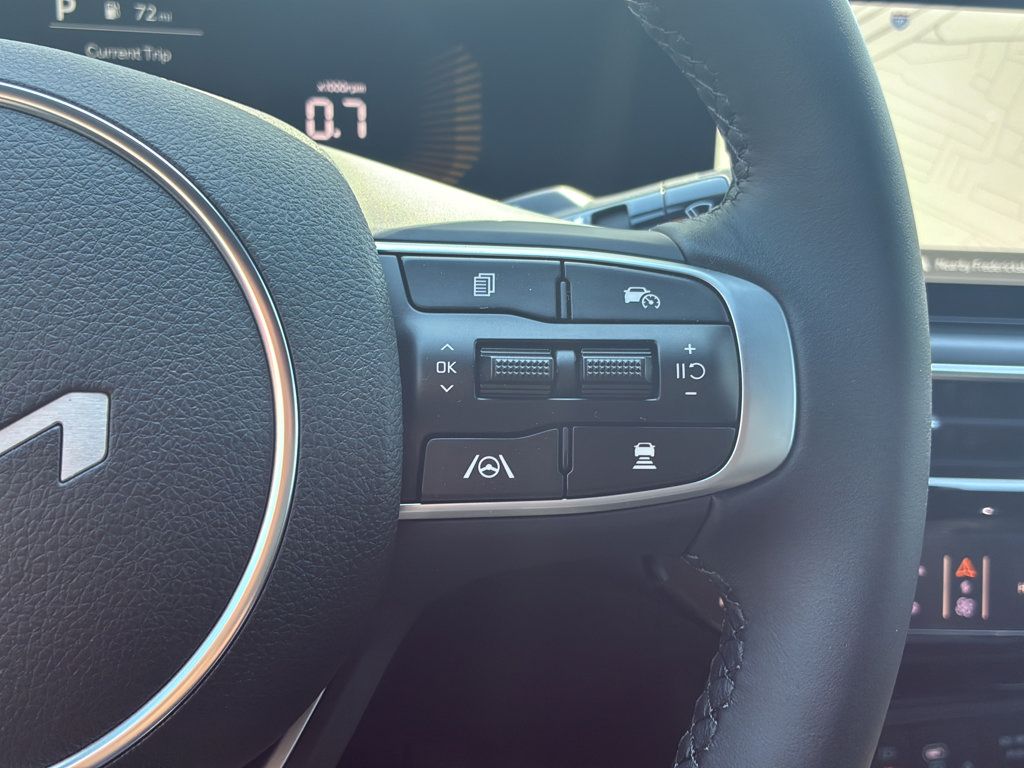New 2026 Kia K5 GT-Line w/ GT-Line Premium Package FWD image 34