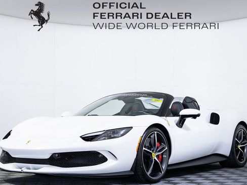 Certified 2025 Ferrari 296 GTS image 1