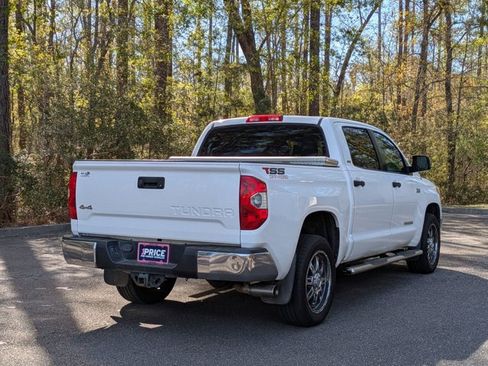 Used 2014 Toyota Tundra SR5 w/ SR5 Upgrade Package image 2