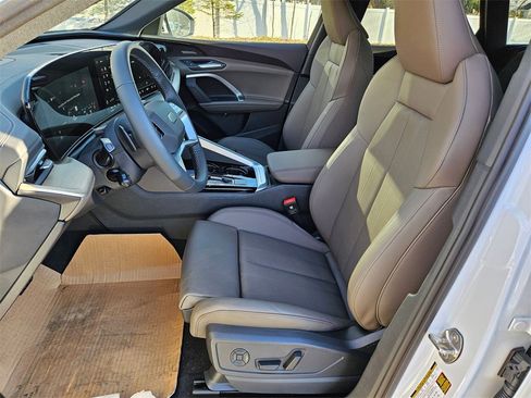 New 2025 Audi Q5 Premium Plus image 8