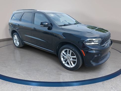 Used 2024 Dodge Durango GT AWD/4WD image 3