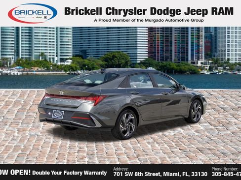 Used 2024 Hyundai Elantra Limited FWD image 5