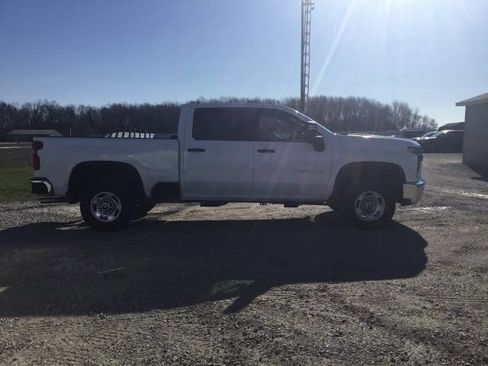 Used 2020 Chevrolet Silverado 2500 W/T w/ WT Convenience Package image 2