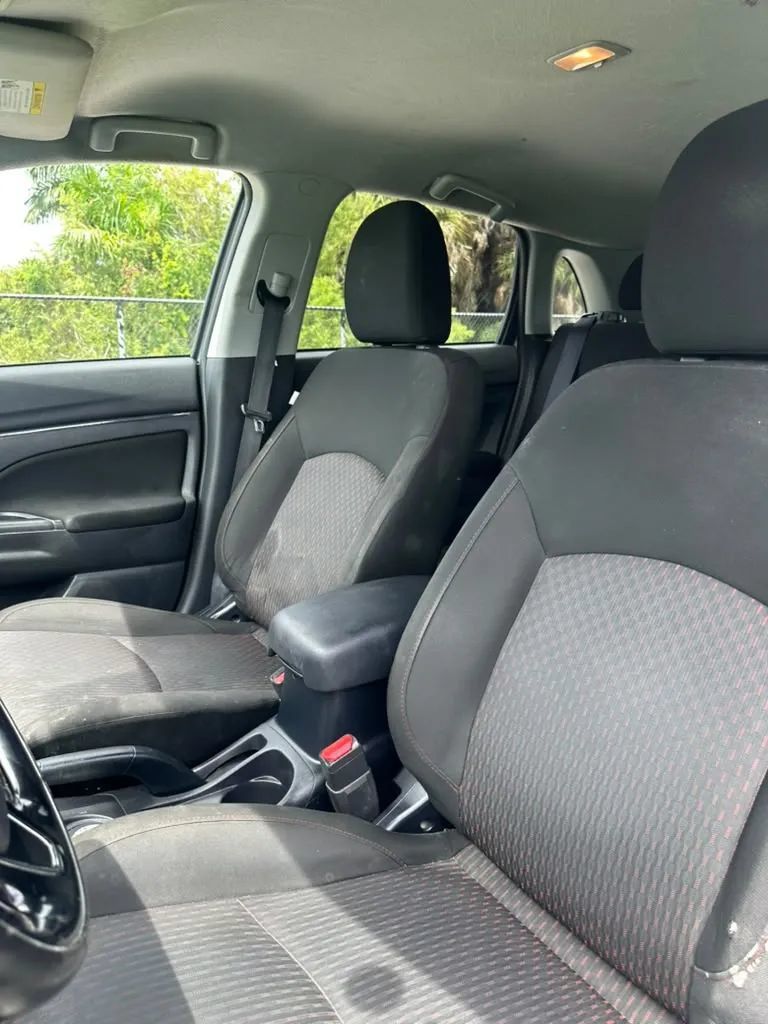 Used 2017 Mitsubishi Outlander Sport LE AWD/4WD image 11
