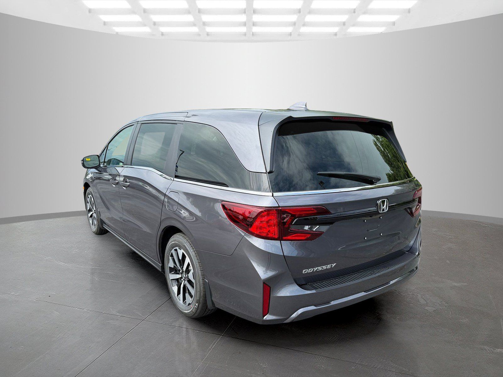 New 2026 Honda Odyssey EX-L image 4