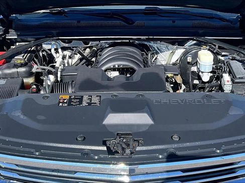 Used 2015 Chevrolet Suburban LTZ AWD/4WD image 37