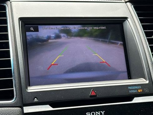 Used 2013 Ford Taurus SHO image 24