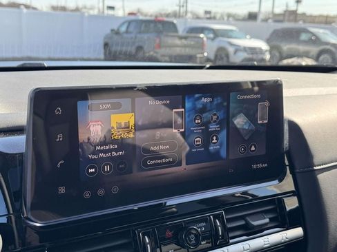 New 2026 Nissan Pathfinder SL image 21