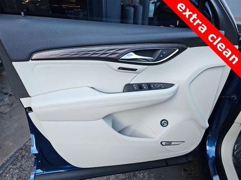 Used 2023 Buick Envision Avenir image 29