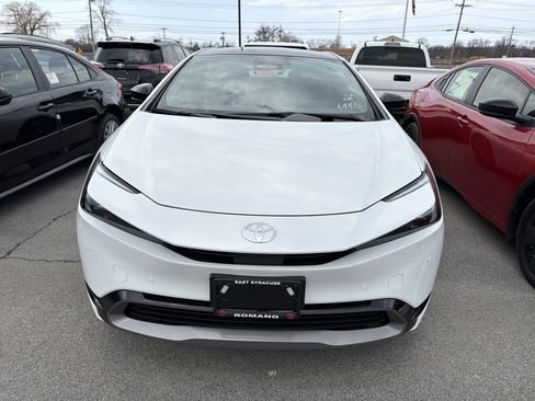 New 2026 Toyota Prius XLE image 3