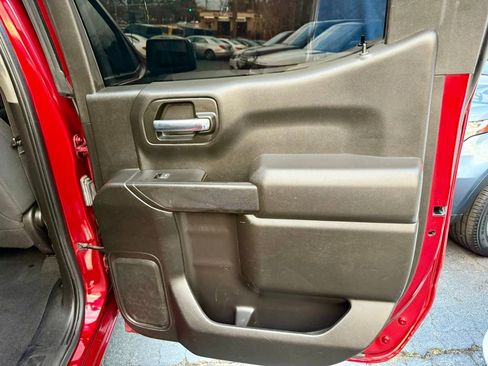 Used 2021 Chevrolet Silverado 1500 LT image 23