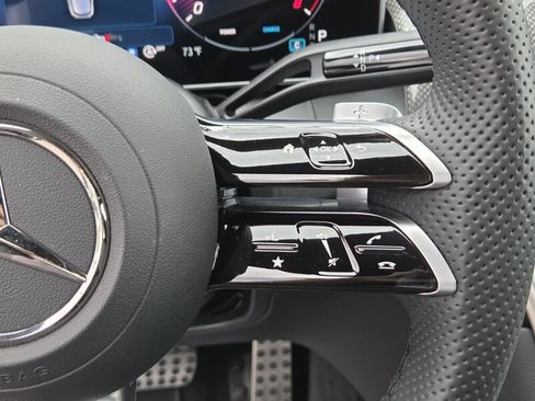 Certified 2026 Mercedes-Benz GLC 300 image 29