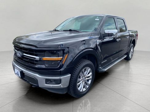 Certified 2024 Ford F150 XLT w/ Equipment Group 302A MID AWD/4WD image 31