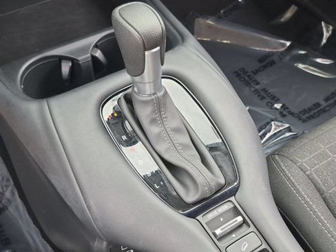 Used 2025 Honda HR-V LX image 19