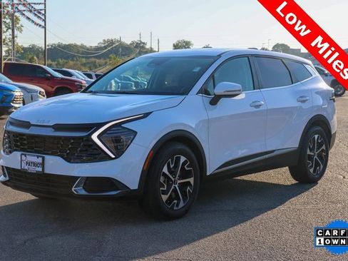 Used 2024 Kia Sportage EX image 6