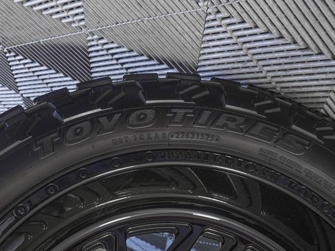 Used 2026 RAM 3500 Limited image 35