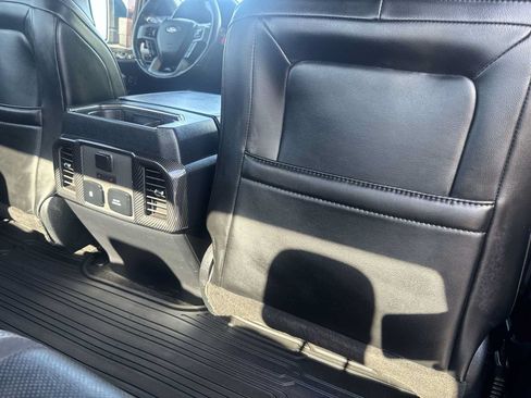 Used 2019 Ford F150 Raptor w/ Equipment Group 802A Luxury AWD/4WD image 15