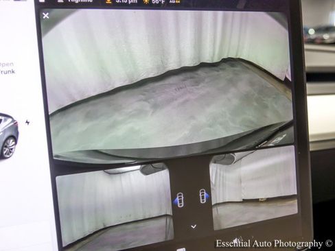 Used 2020 Tesla Model 3 Standard Range image 19