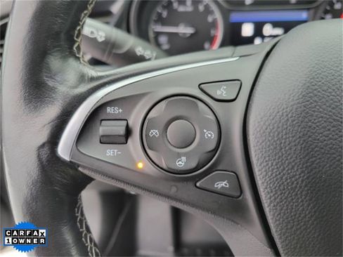 Used 2019 Buick Regal Essence w/ Sights and Sounds Package image 22