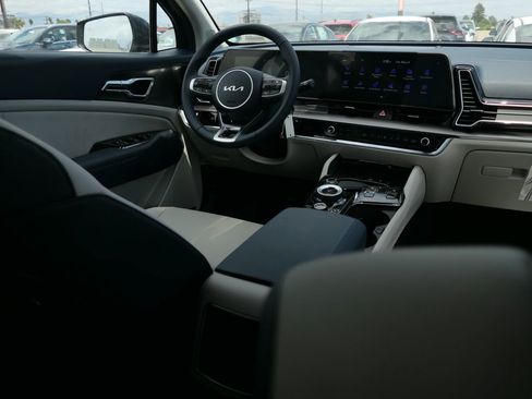 New 2025 Kia Sportage EX w/ EX Premium Package image 24