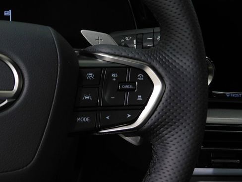 Used 2026 Lexus TX 500h AWD image 41