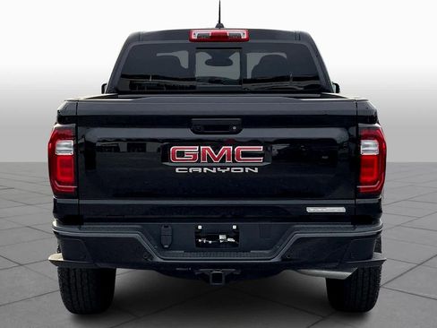 New 2025 GMC Canyon Elevation w/ Convenience Package image 4