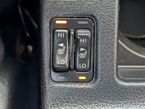 Used 2014 Subaru Crosstrek 2.0i Limited image 13