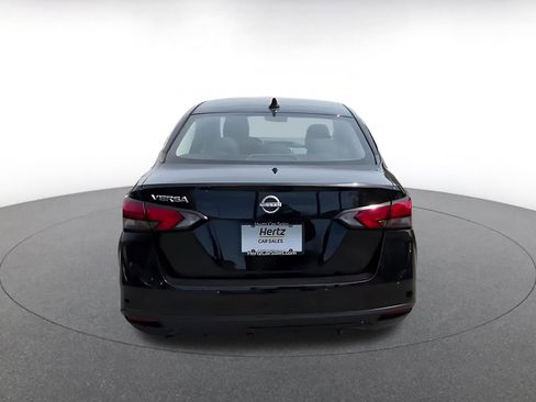 Used 2025 Nissan Versa SV image 14