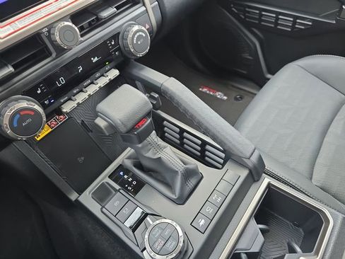 New 2025 Toyota 4Runner TRD Off-Road Premium image 25