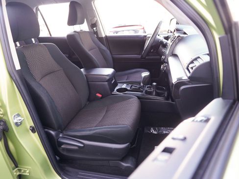 Used 2023 Toyota 4Runner TRD Off-Road image 27