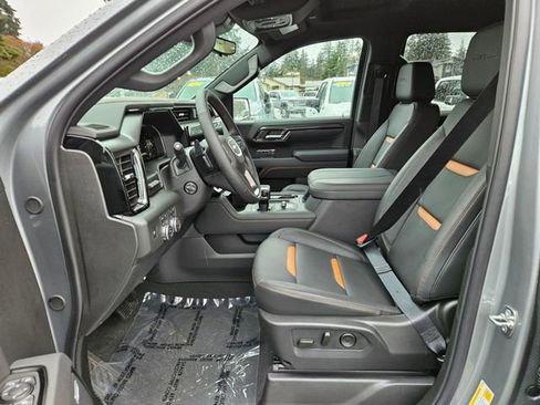 New 2026 GMC Sierra 1500 AT4 w/ Technology Package AWD/4WD image 11
